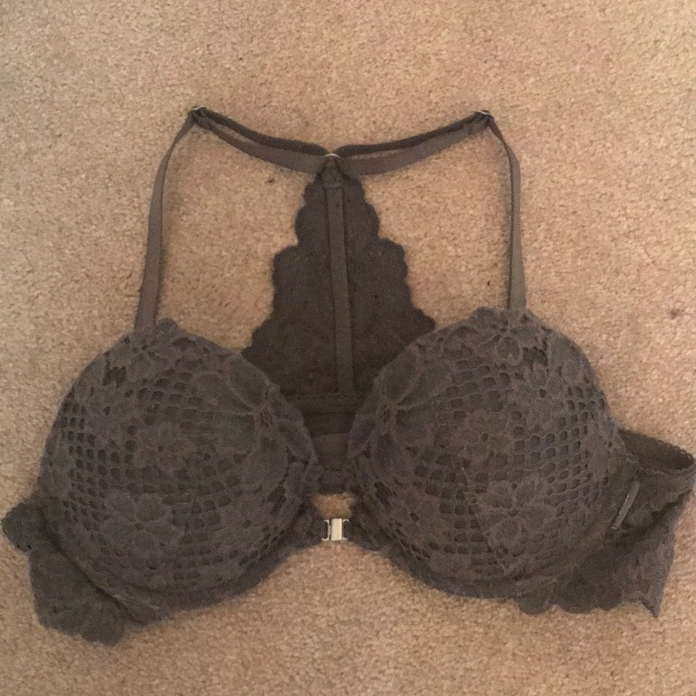 Grey Aerie front clip bra